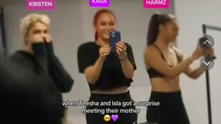 看看teesha21岁生日，团队给的惊喜吧！kaea妈咪也在，每个人都很好，在一个团里很久了，谁信剪辑谁傻