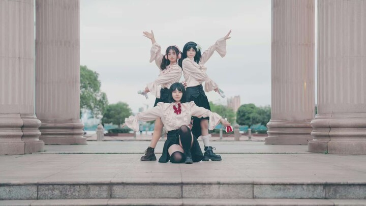 【Versi pertama di seluruh internet untuk semua lagu dan semua anggota?!】Bendera Tiga Warna Mon chouc