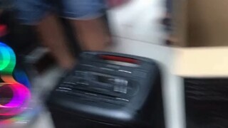 人，一辈子很短，只有三年三年过后又是另一个世界