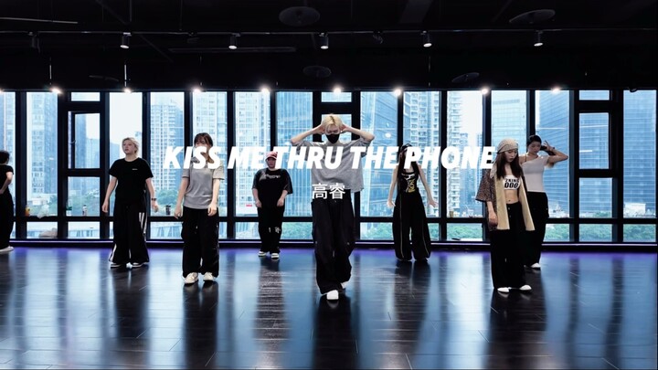 It's hard to say I love you; atmospheric jazz "KissmeThruthePhone - Gao Rui" #TianbaoChoreography