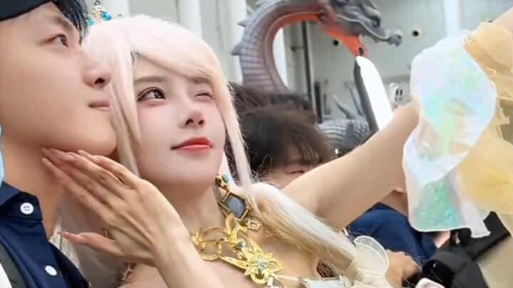 Iconic moments from 2D cosplay in “Fengshen”!