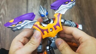 "Những đồ chơi Ultra Dragon còn lại thực sự khá thú vị" Bandai Evil Ultra Dragon Tiga 16 Evil Ultra 