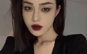 สอนแต่งหน้าสไตล์นี้อีกนะคะ <3