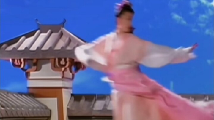 “In the past, celestial maidens would rise into the sky with a wave of their sleeves, gracefully soa