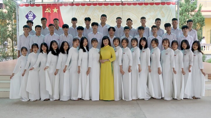 bài dự thi "trường tháng 10 trong tim tôi " lớp 12A4-k30 nhóm 2 Trường THPT tháng 10.🥰🥰🥰