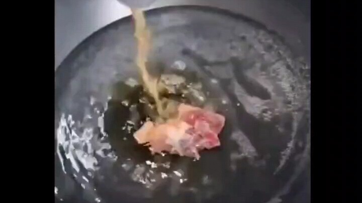 เนื้อวัวชิ้นเดียวส่งต่อถึงสามรุ่น