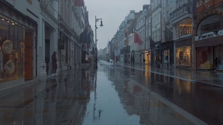 [Ultra-HD UK] Strolling Through Rainy Morning London: Carnaby Street, Bond Street, and Oxford Street