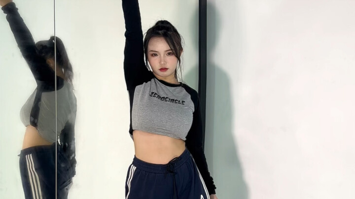 一枪击中你的心！！！bomg！