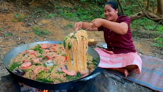 How to Cooking noodle with shrimp recipe & Cooking Life