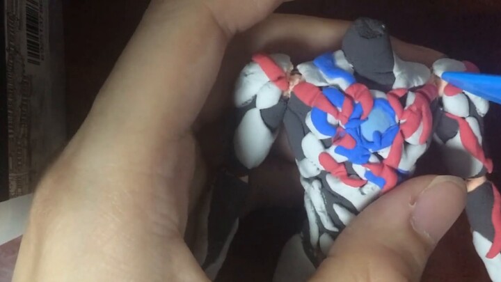 I created an Ultraman Blaze act at home during the summer vacation! ?