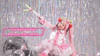 HATSUNE MIKU SAKURA mau kemana?