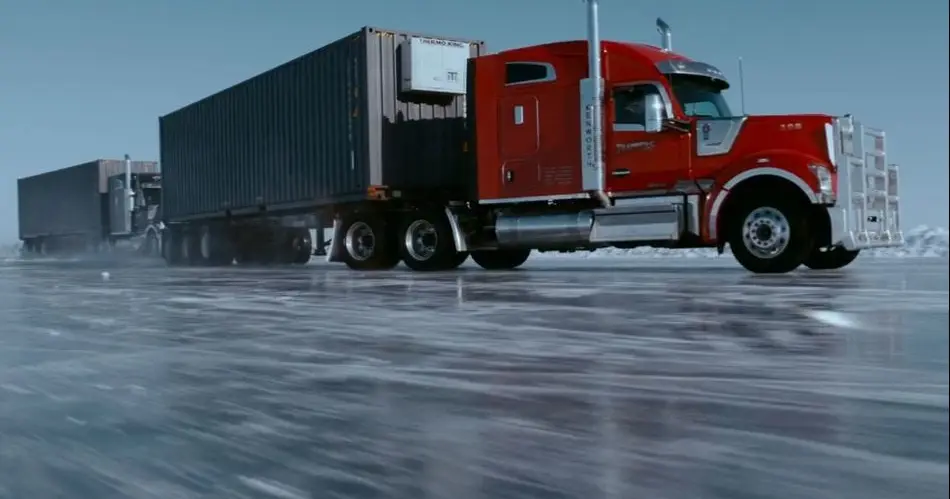 The Ice Road 2021 720p.BluRay.x264.AAC-[YTS.MX] - Bstation
