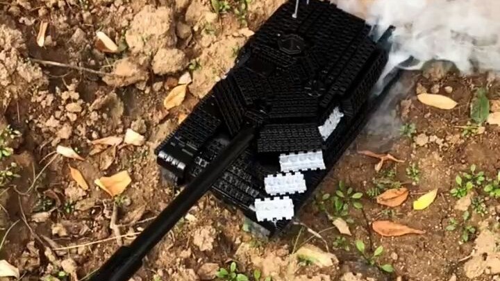 The Big Turtle sends out its Black Knight heavy tank—can it come out on top?