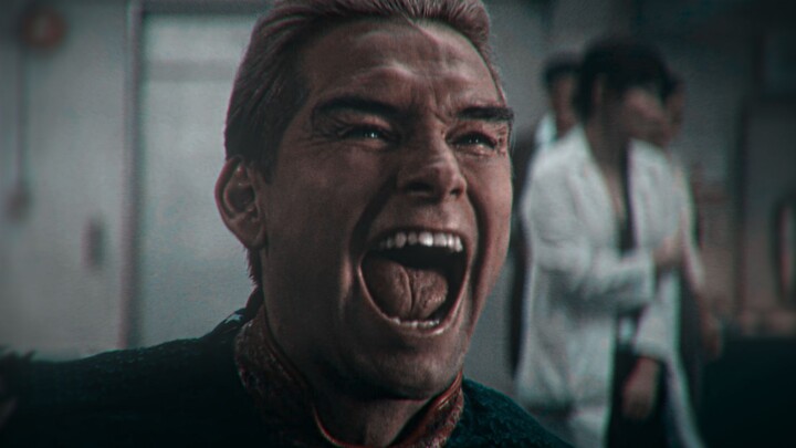 อาสึที่เล่นกับเหยื่อของเขาน่ากลัวมาก