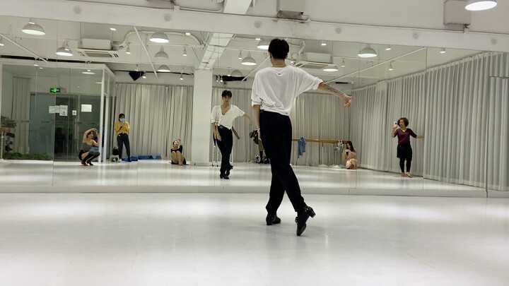 Hướng dẫn mặt sau gương của điệu Rumba - Anh ấy chỉ là đi ngang qua. Chử Quốc Thạc, mỹ nam siêu cấp 