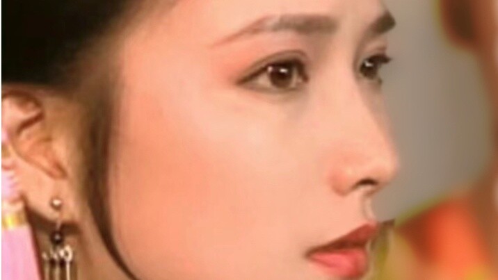 [Hòa Thanh][Khuôn mặt thần thánh cổ xưa] Mưa phùn ở phía nam sông Dương Tử đều nằm trong mắt nàng