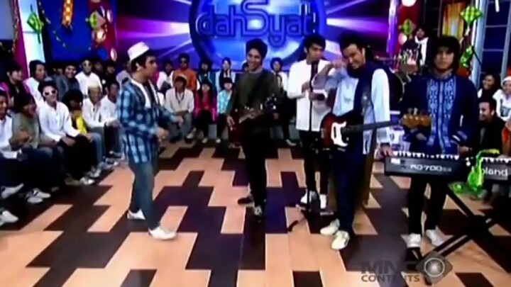 Bincang-bincang dengan LYLA (DAHSYAT-NYA LEBARAN - 2009)