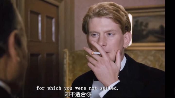不是哥们儿，有必要长这么牛逼吗，三十多年前腐女吃这么好的吗 当两分钟梦女