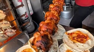 Một con gà mập mạp như vậy