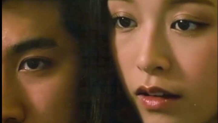 Gadis itu nggak nyangka jadi terkenal ternyata butuh pengorbanan.