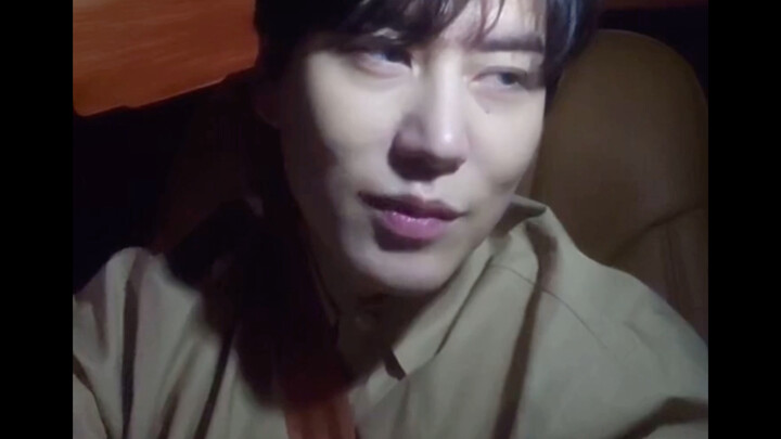 กยูฮยอน: ไอ้โง่ ตอนอยู่ SJM ทำไมไม่ตั้งใจเรียนภาษาจีนล่ะ? (กยูที่ด่าตัวเองว่าโง่น่ารักมาก)