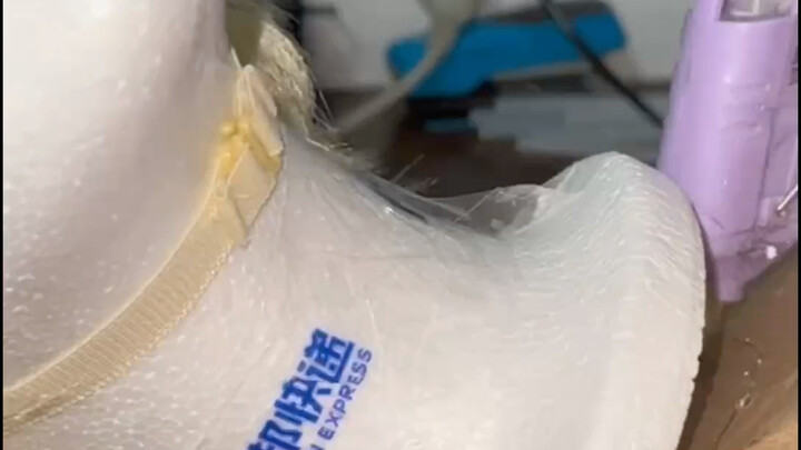 来看毛娘沉浸式打包假毛啦