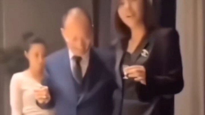 A high-end blind date where one person faces ten others…