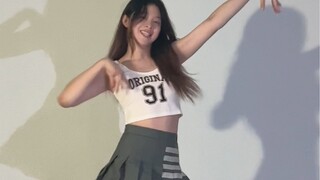 16-year-old quickly strips off her new jeans, super shy｜First there is aerobics and then there is ra