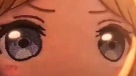 Every time I see the Soyo doll's bared teeth expression, it's hard to hold it together