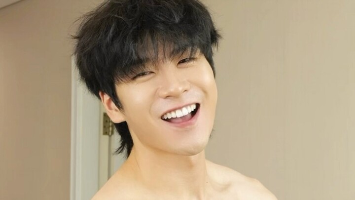 How can boys learn to dress like a girl group? Because it's T-ara, I cry and learn!