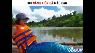 Khi Nàng Tiên Cá Mắc Cạn