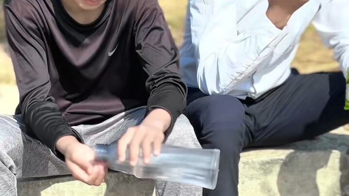 Dialogue Ka Popat Hogaya 🤣 Hand Sanitizer Chahiye!
