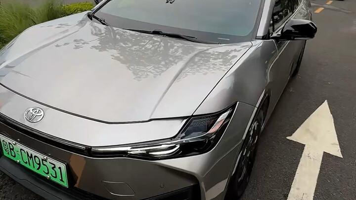 Nếu bạn chê chiếc xe của mình, hãy thử xem chiếc Toyota bZ3 này nhé!