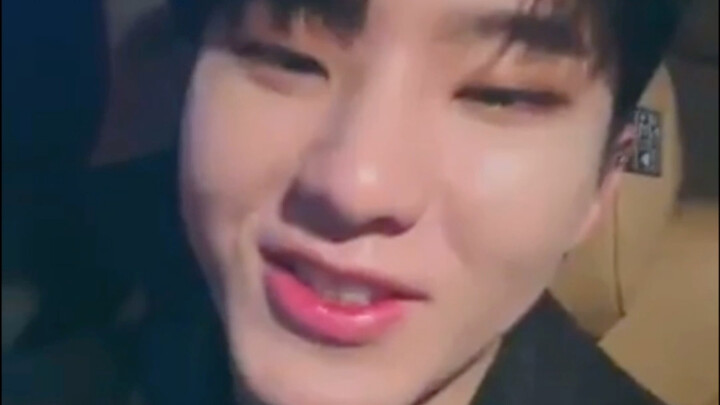[Phụ đề tiếng Trung] Hoshi: Woozi xuất hiện trong phần bình luận trực tiếp (bản đồng bộ bình luận)