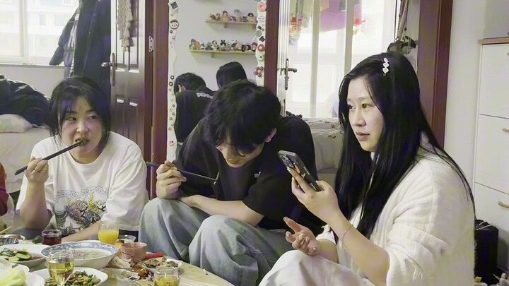 Hãy để tôi cho bạn thấy những kỹ năng độc đáo của tôi trong năm mới