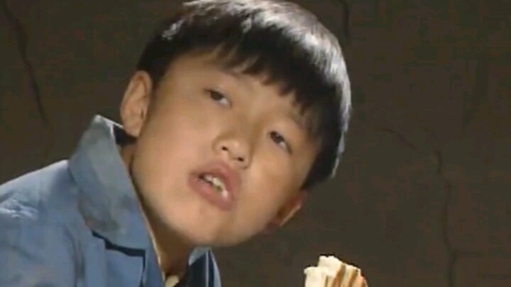 The little boy just glanced at the bride and suddenly claimed she was a human trafficker #FilmReview
