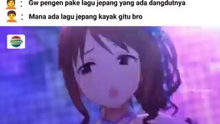 dengerinnya pake earphone biar ngena...