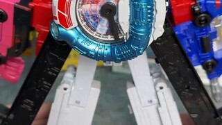 دمية روبوت أساسية من سلسلة DX Goufusha Bunbunja من شركة Bandai