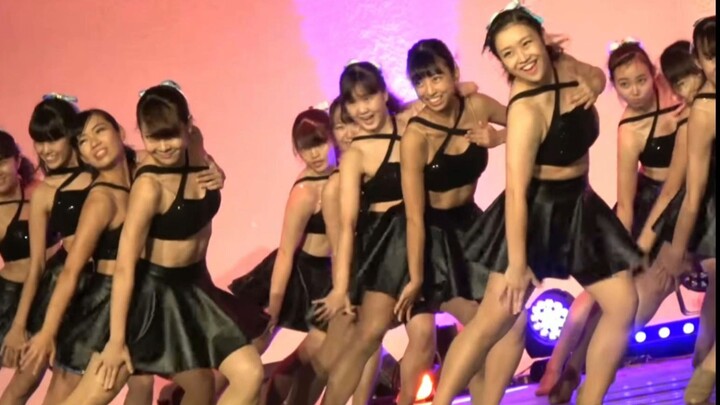 Japanese Women's University: Waseda University Cheerleading Squad "Strap Dance Gala" — All in Straps