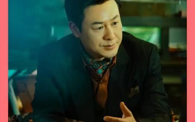 Giáo sư Trương Tụng Văn đã đặc biệt đắp một lần mặt nạ, vậy đoàn phim sao chẳng ai báo trước cho ông