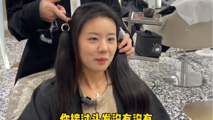 First-time hair extension experience—aren’t you also craving a head of long hair?