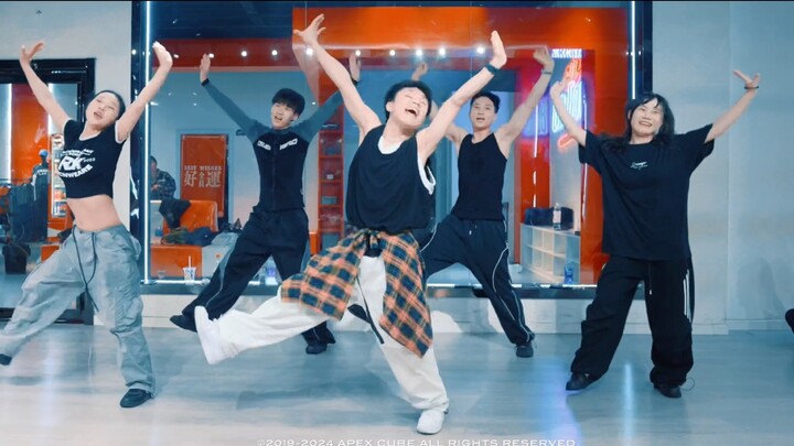 Xiaolong Choreography｜🎵I only have feelings for you, no matter how beautiful and sweet your smile is
