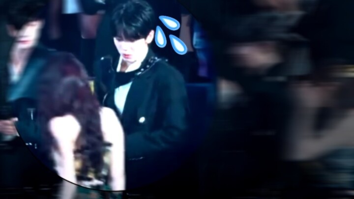 ZB1’s maknae, Han Wi-chun, was startled by aespa’s senior members, who accepted their award with a f
