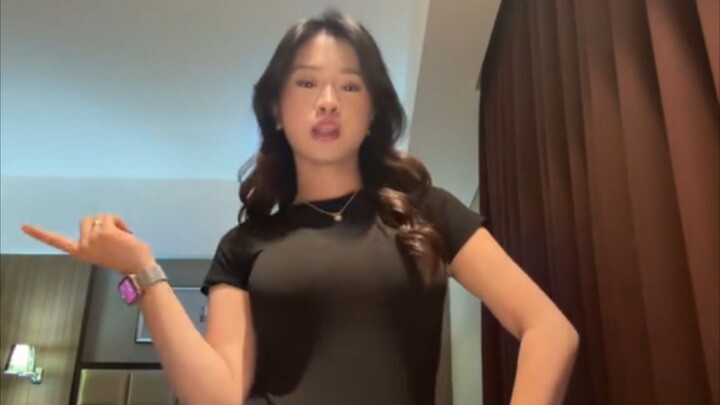 baju item menggoda 😋