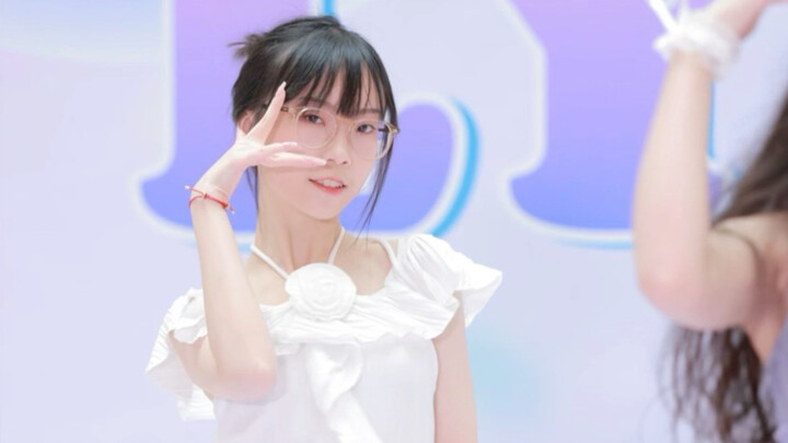 【คัฟเวอร์เต้น】20250420 Crying ร้องไห้ – Stellar ดูใสๆ แบบนี้ยังปรับตัวไม่ทัน T_T
