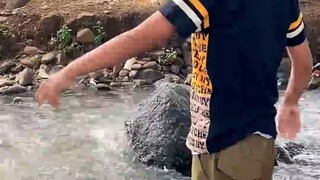 asiknya main di wisata sungai