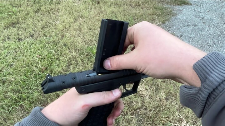 [4K] First-person shooting with the PR-57 pistol