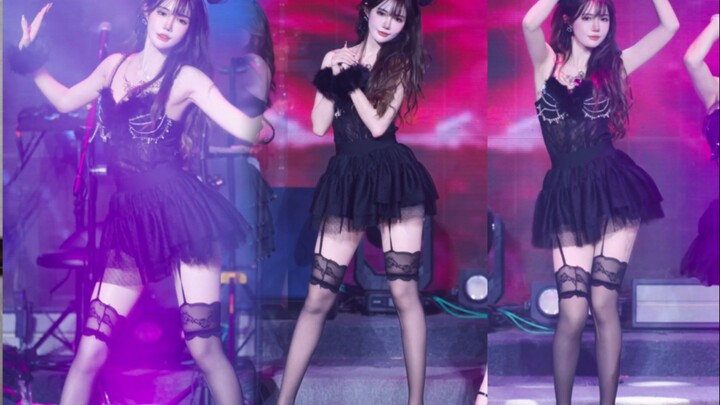 A bunny girl who doesn’t show her legs isn’t a real stockings queen