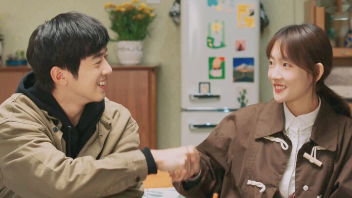 ครั้งแรกที่เจอคู่จิ้นที่ไม่กลัวตายขนาดนี้! “ฉันคือผู้พิทักษ์ประตูแห่งชีวิต ส่วนคุณคือคนข้ามฟากแห่งคว