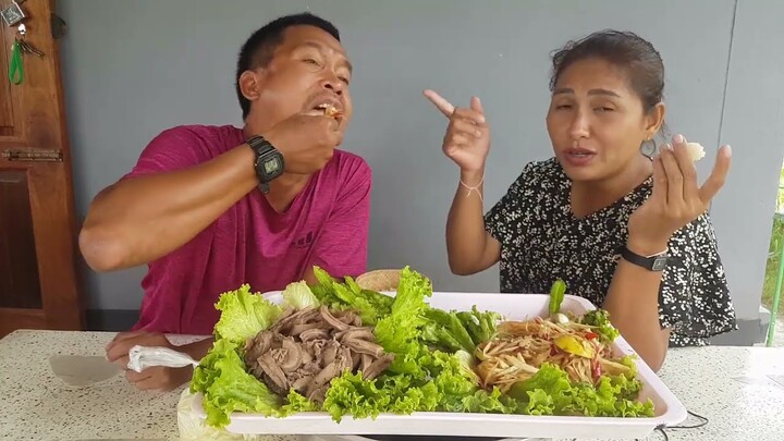 ตำบักหุ่งเผ็ดๆๆต้มน้องวัวแซ่บๆ